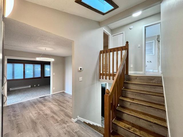 1414 W Danube Road, Fridley, MN 55432