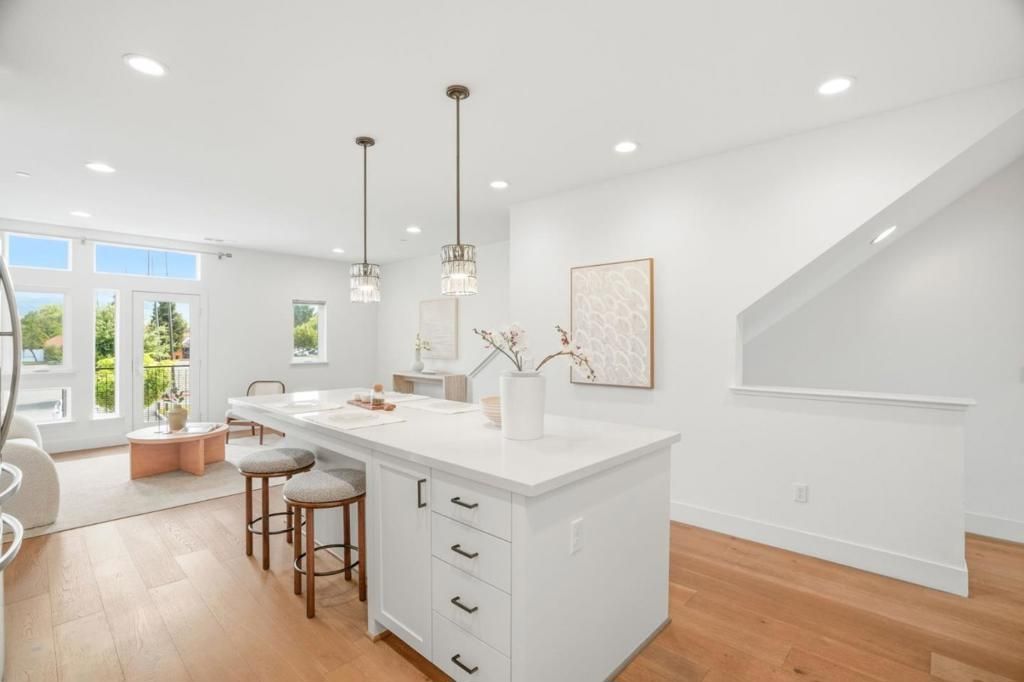 Image 11 of property listing at 39185 State Street, Fremont, CA 94538