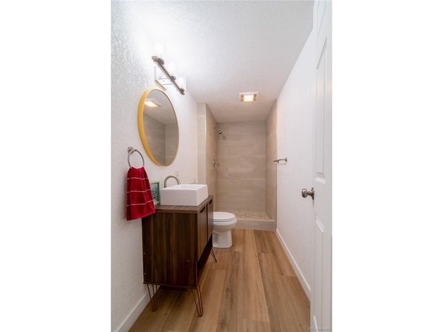 20991 E Greenwood Pl, Aurora, CO 80013