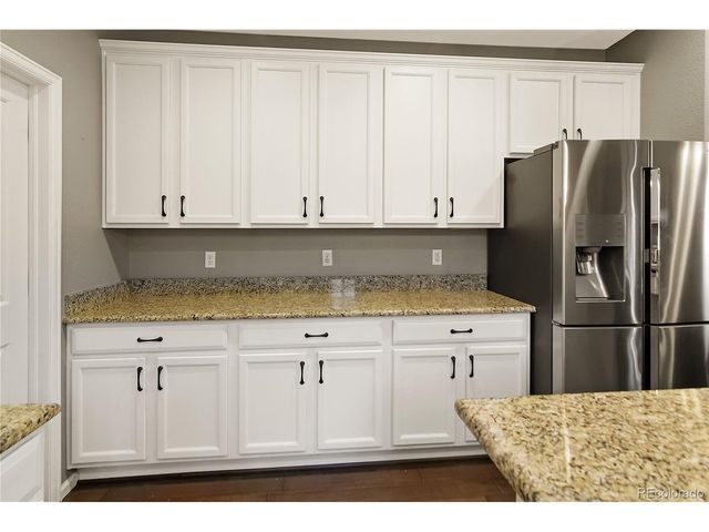 20991 E Greenwood Pl, Aurora, CO 80013