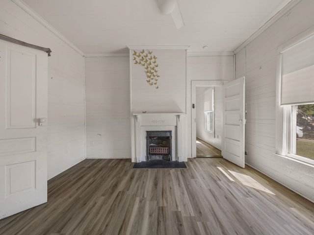 8328 Valley Falls Road, Boiling Springs, SC 29316