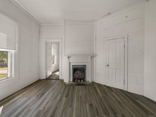 8328 Valley Falls Road, Boiling Springs, SC 29316
