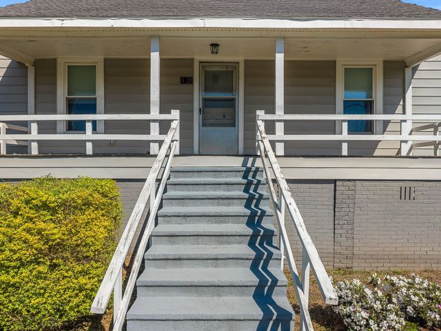 8328 Valley Falls Road, Boiling Springs, SC 29316