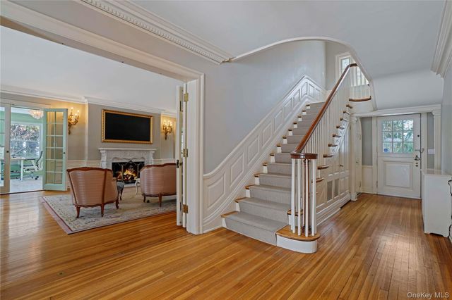 650 Ely Avenue, Pelham, NY 10803