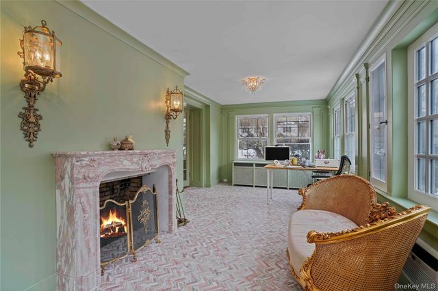 650 Ely Avenue, Pelham, NY 10803