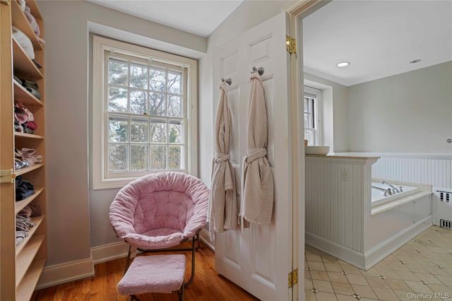 650 Ely Avenue, Pelham, NY 10803