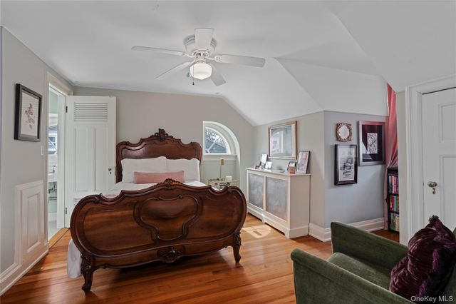 650 Ely Avenue, Pelham, NY 10803