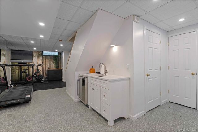 650 Ely Avenue, Pelham, NY 10803