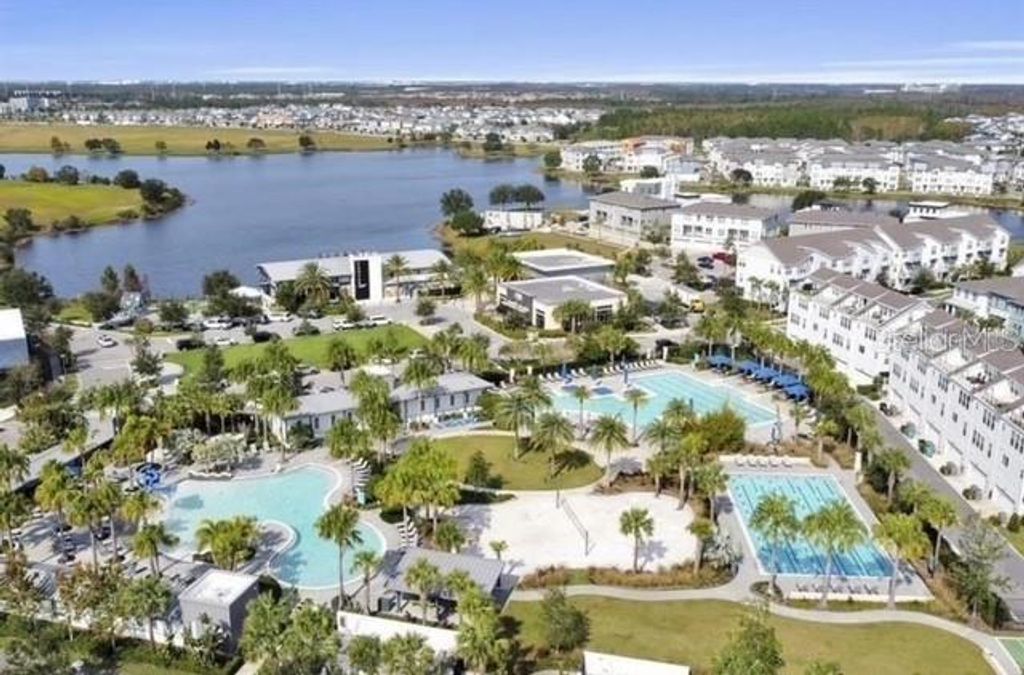 Image 19 of property listing at 9156 SINATRA LANE, Orlando, FL 32827