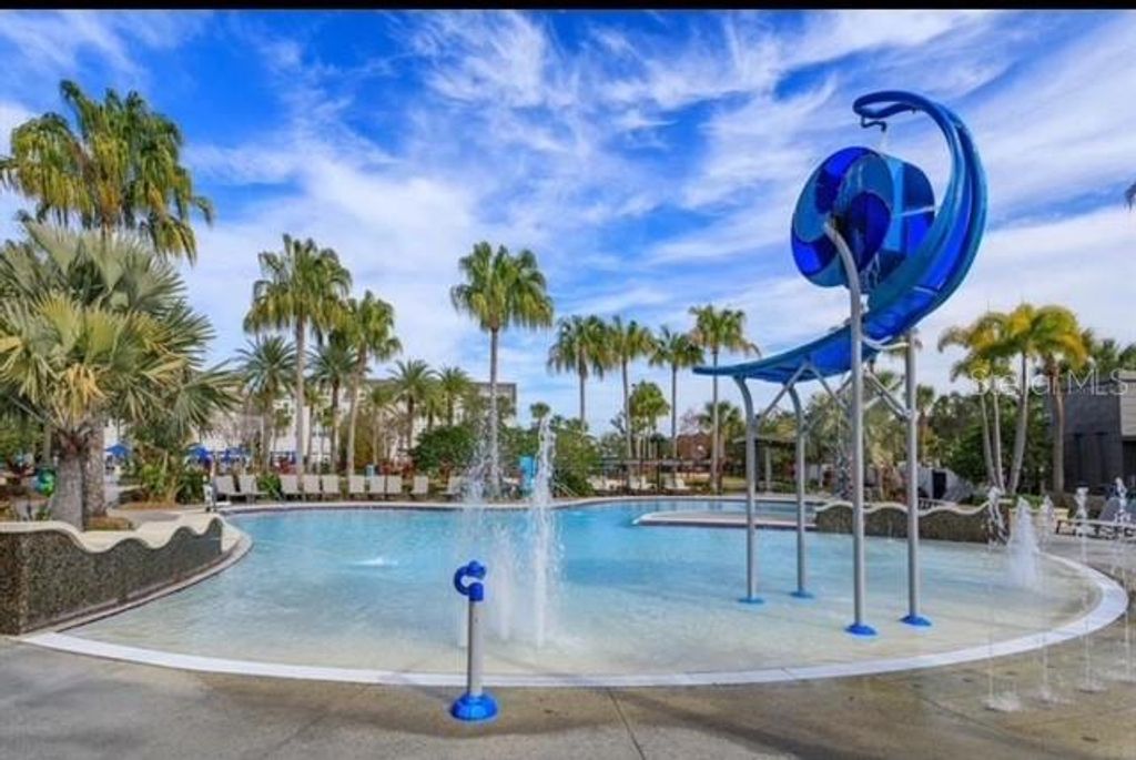 Image 4 of property listing at 9156 SINATRA LANE, Orlando, FL 32827