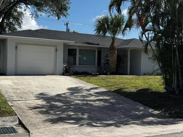 4259 Empress Street, Palm Beach Gardens, FL 33410