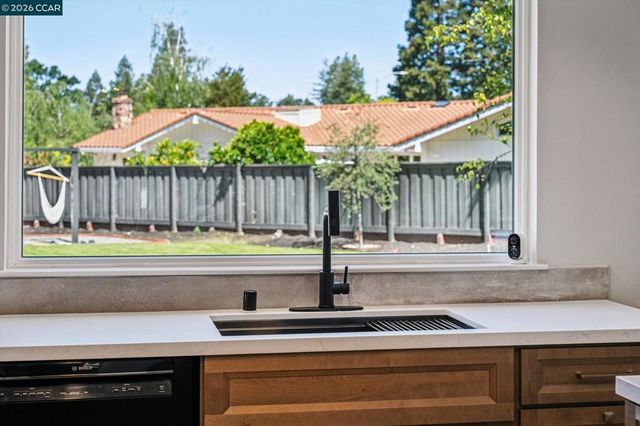137 Megan Ct., Alamo, CA 94507