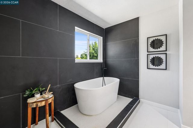 137 Megan Ct., Alamo, CA 94507