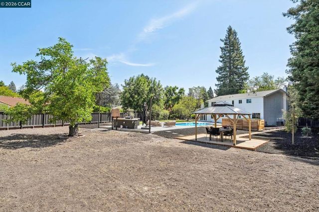 137 Megan Ct., Alamo, CA 94507