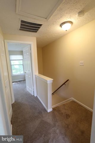 2086 TANGLEWOOD DR, Waldorf, MD 20601