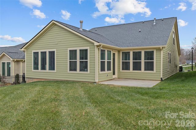 129 Johnson Manor Street, Mooresville, NC 28115