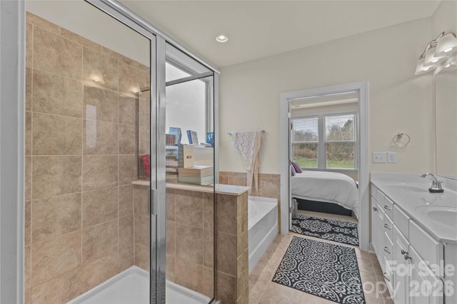 129 Johnson Manor Street, Mooresville, NC 28115