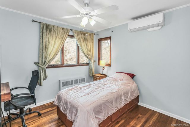 9 Cold Spring Hills Road, Huntington, NY 11743