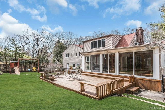 9 Cold Spring Hills Road, Huntington, NY 11743