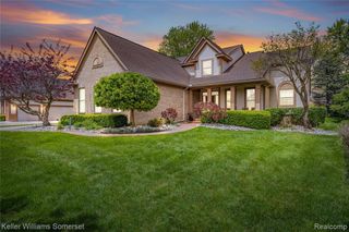 8354 Hummingbird, Commerce Twp, MI 48382