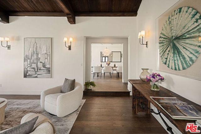 341 S Roxbury Drive, Beverly Hills, CA 90212