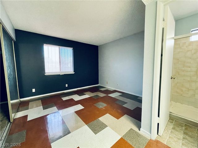 3716 Snorkel Circle 2, Las Vegas, NV 89108