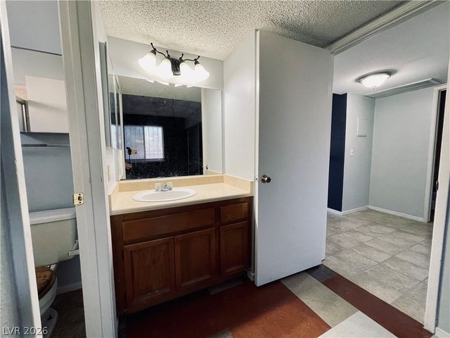3716 Snorkel Circle 2, Las Vegas, NV 89108