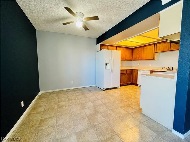 3716 Snorkel Circle 2, Las Vegas, NV 89108