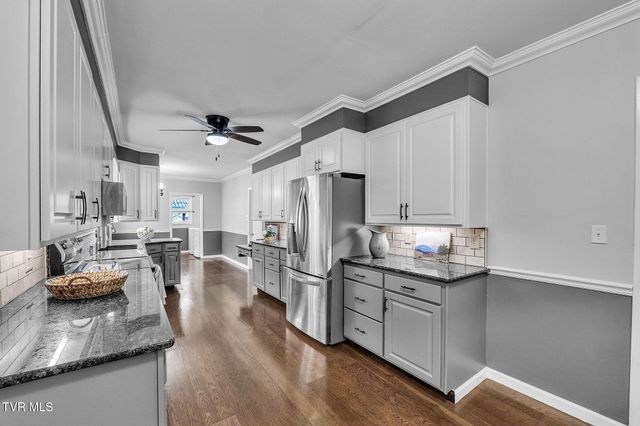 2111 Lee Highway, Bristol, VA 24201