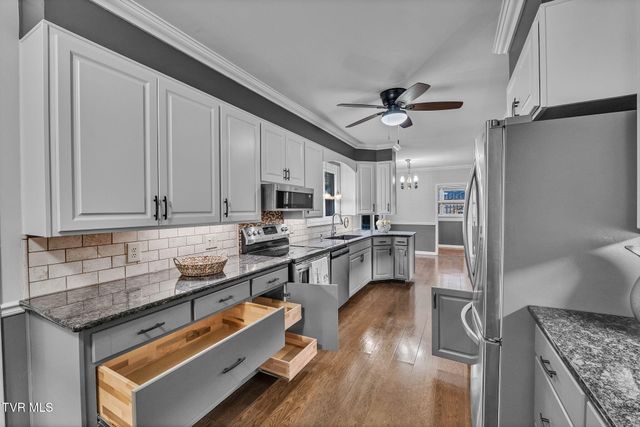 2111 Lee Highway, Bristol, VA 24201