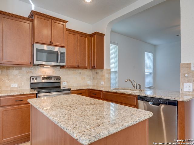 5822 Akin Elm, San Antonio, TX 78261