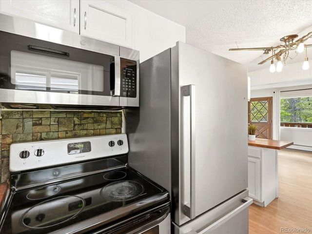 286 Texas Dr, Idaho Springs, CO 80452