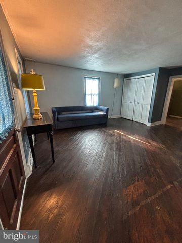 24 N ALLENTOWN RD, Telford, PA 18969