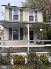 24 N ALLENTOWN RD, Telford, PA 18969