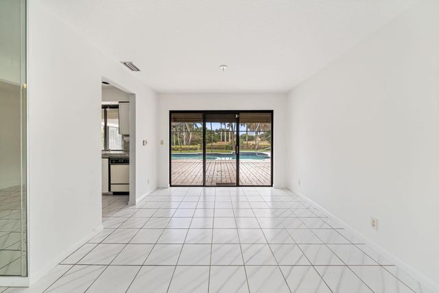 256 Sandpiper Avenue, Royal Palm Beach, FL 33411