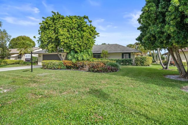 256 Sandpiper Avenue, Royal Palm Beach, FL 33411
