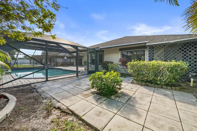 256 Sandpiper Avenue, Royal Palm Beach, FL 33411