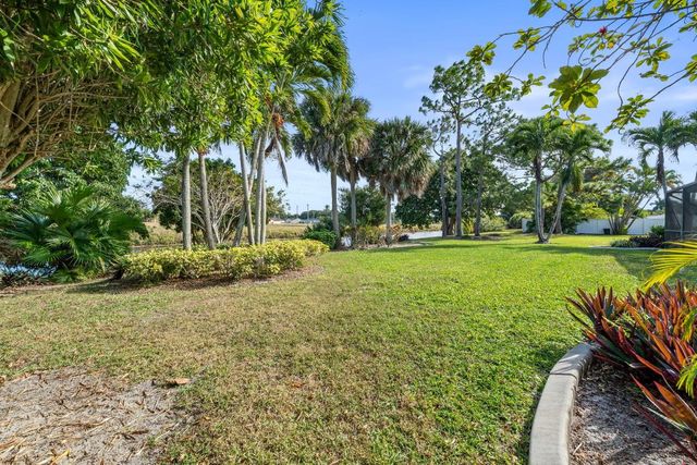 256 Sandpiper Avenue, Royal Palm Beach, FL 33411