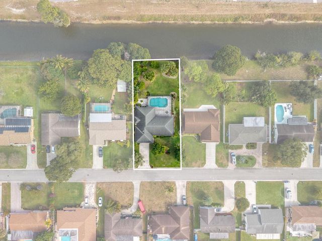 256 Sandpiper Avenue, Royal Palm Beach, FL 33411
