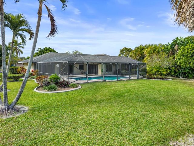 256 Sandpiper Avenue, Royal Palm Beach, FL 33411