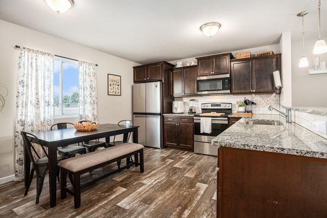 1655 Tea Pond Court, Vicksburg, MI 49097