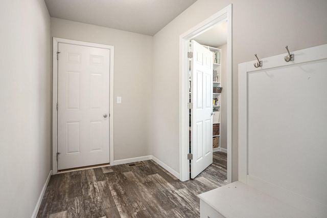 1655 Tea Pond Court, Vicksburg, MI 49097