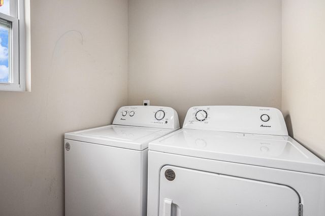 1655 Tea Pond Court, Vicksburg, MI 49097