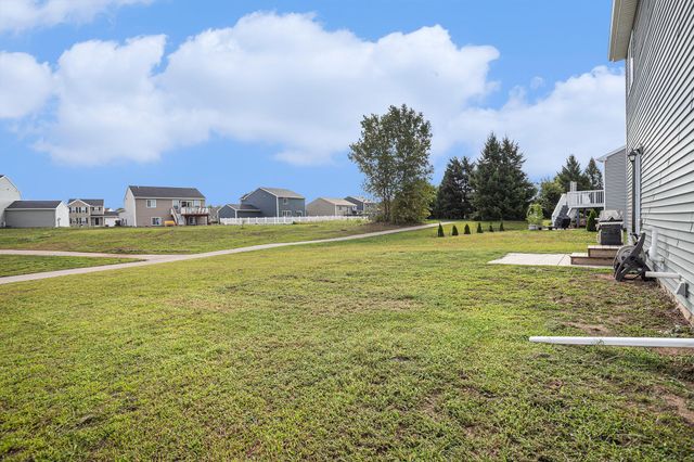 1655 Tea Pond Court, Vicksburg, MI 49097