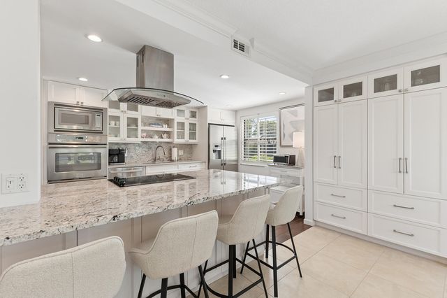 3649 S Quail Ridge Drive, Boynton Beach, FL 33436