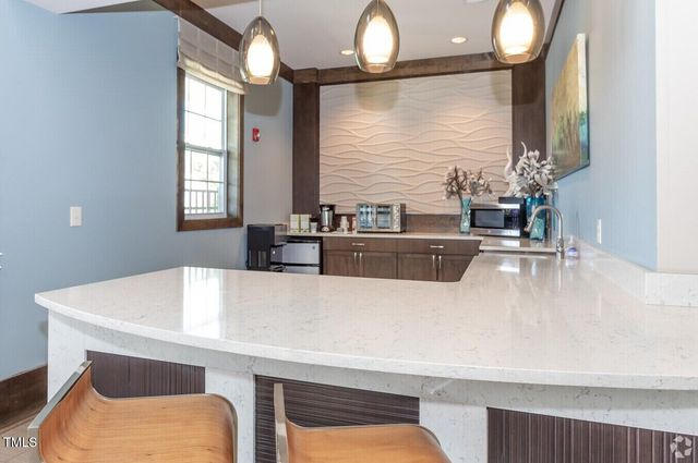 1000 Broadstone Way B1, Apex, NC 27502