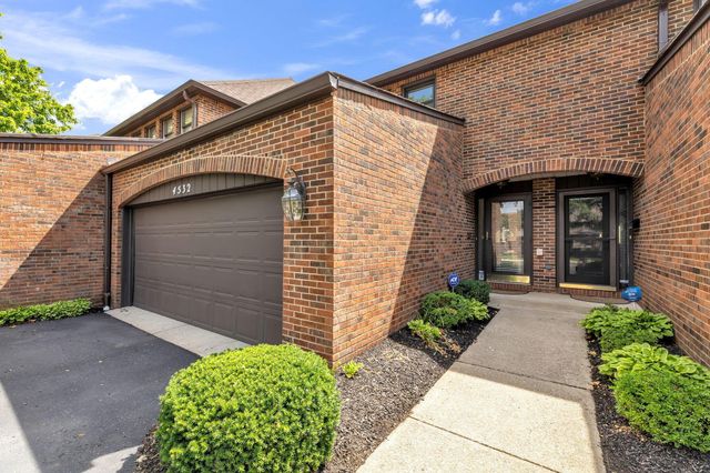 4532 Carriage Hill Lane, Columbus, OH 43220