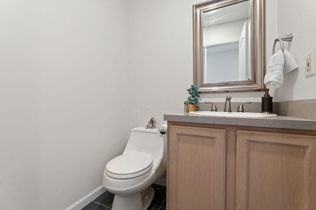 4532 Carriage Hill Lane, Columbus, OH 43220