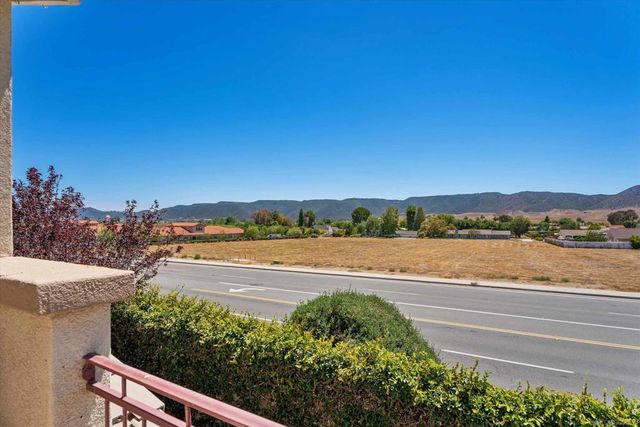 41985 Davenport C, Murrieta, CA 92562