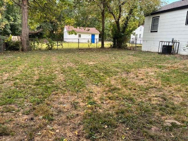 1512 W College Street, Independence, MO 64050